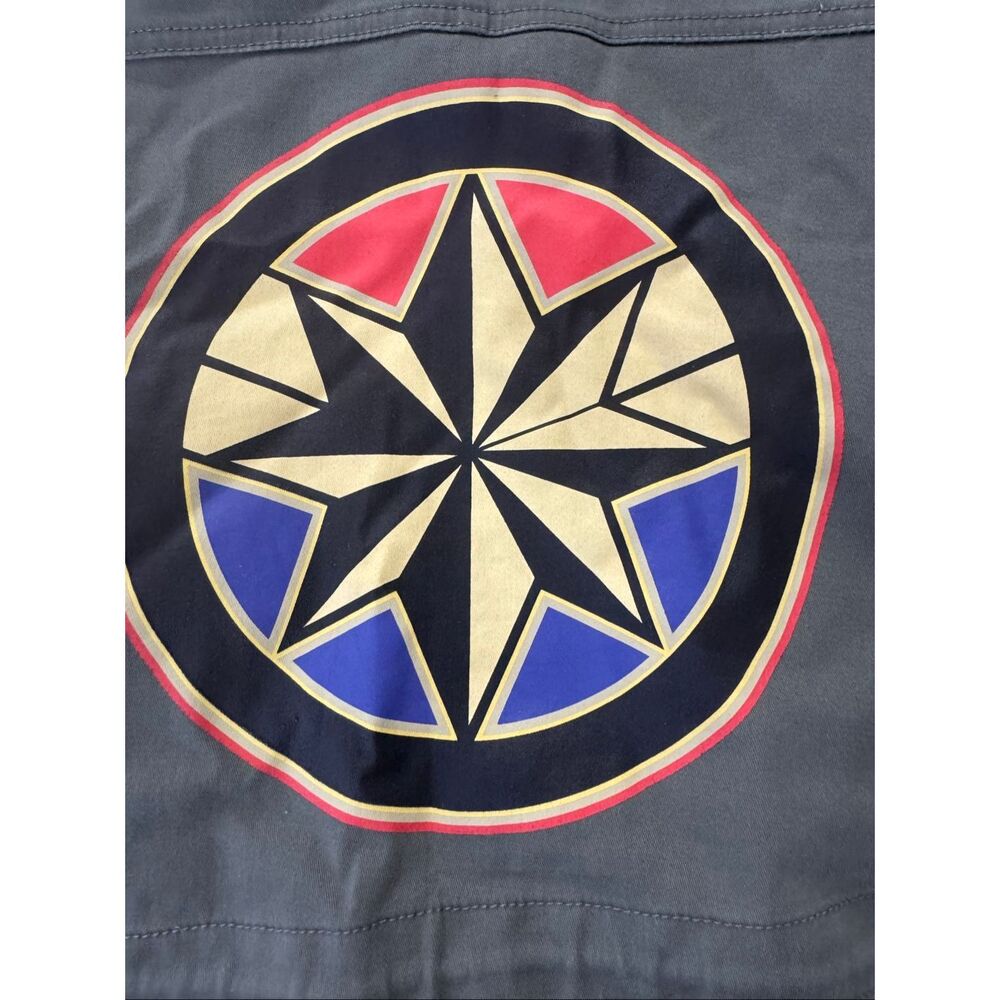 Captain Marvel Jacket Size Small - Picture 5 of 7